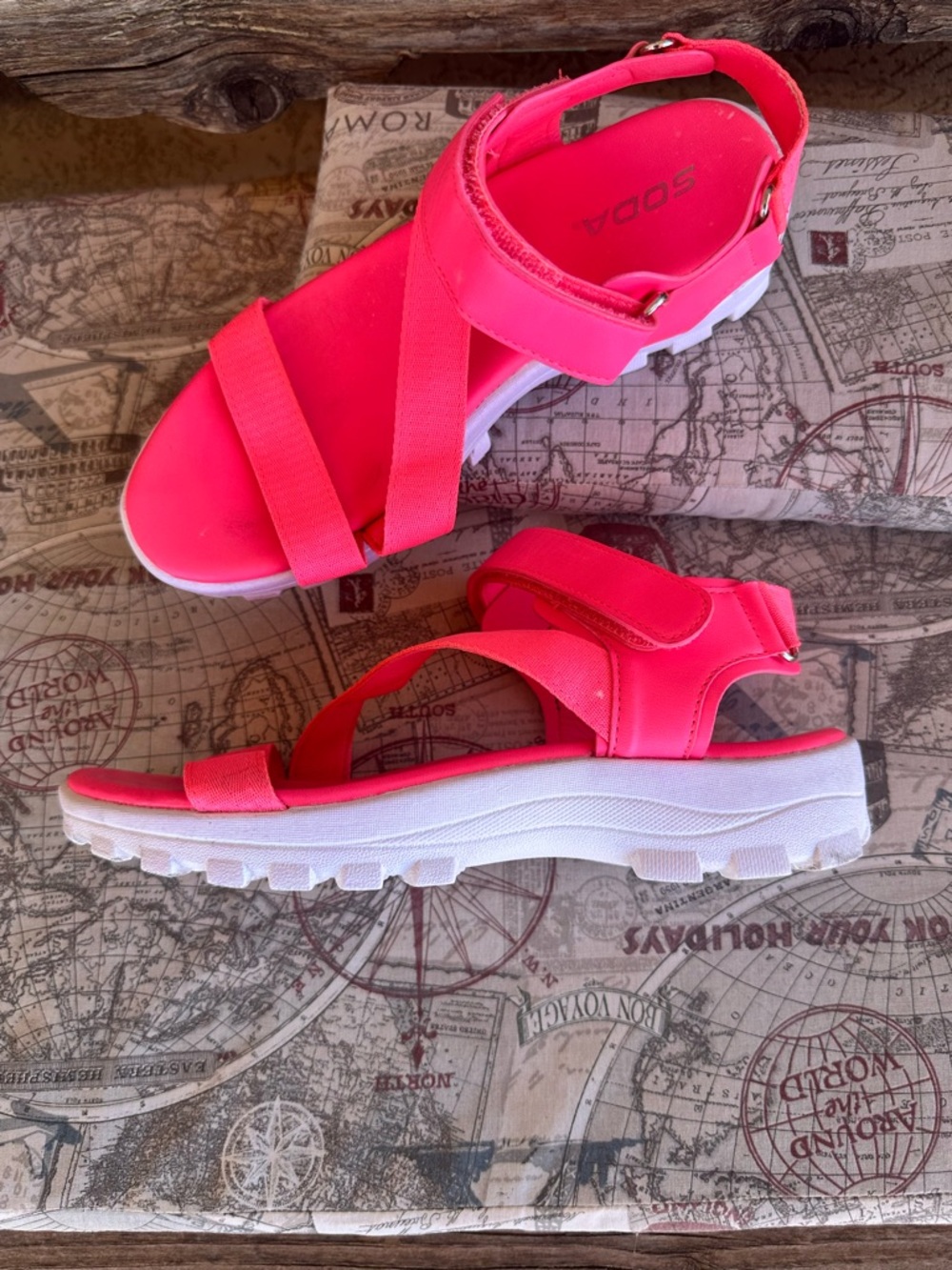 Soda Neon Pink Platform Sandals Size 8 | Chunky Sporty Y2K Barbiecore - Picture 5 of 7